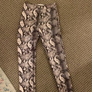 Snake print pants never worn